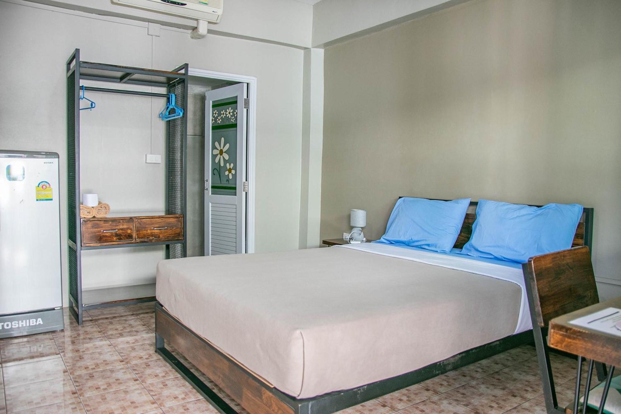 Chada House Otel Chiang Mai Dış mekan fotoğraf